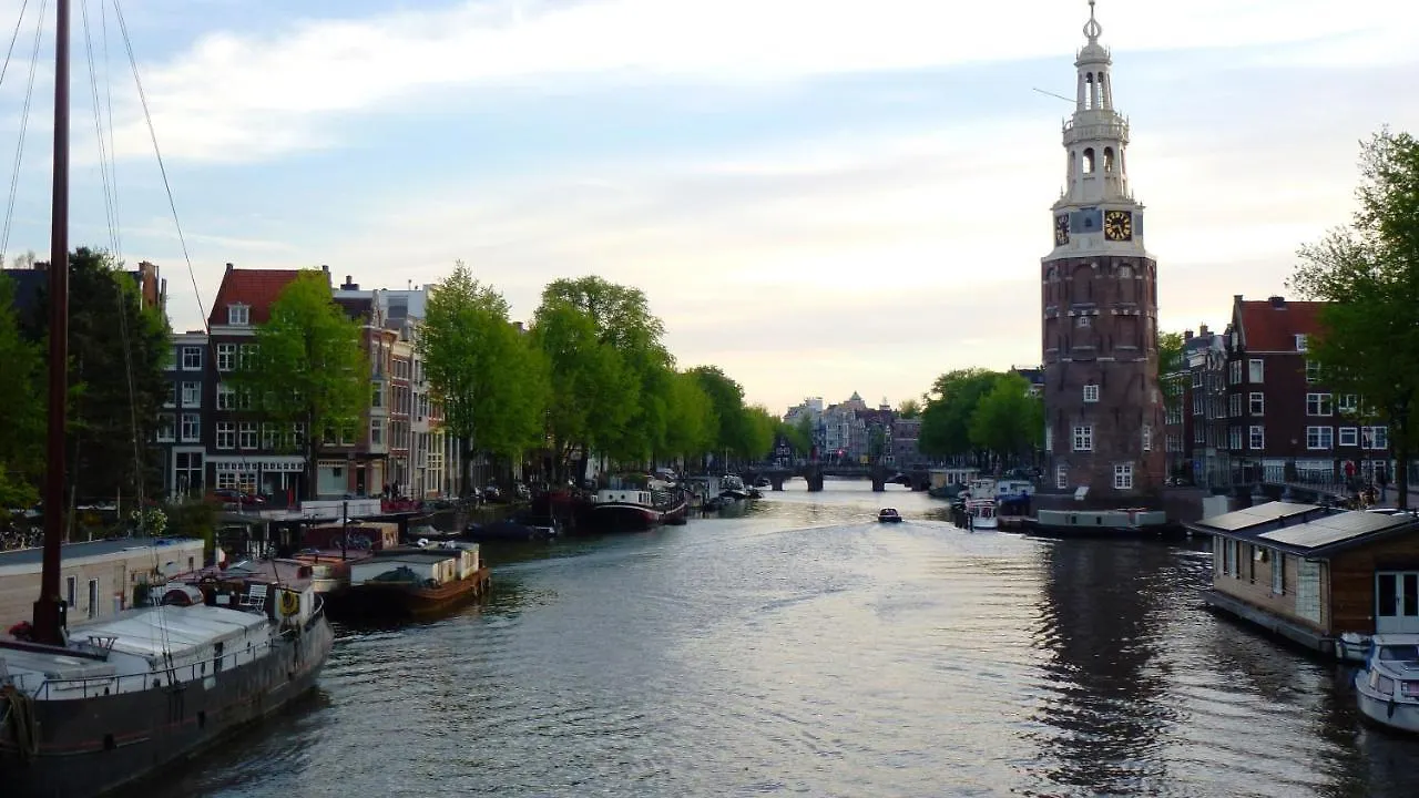 Botel Elodie Ámsterdam